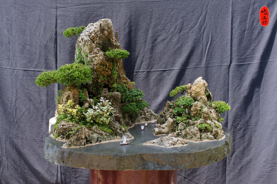 Creating a penjing scenery