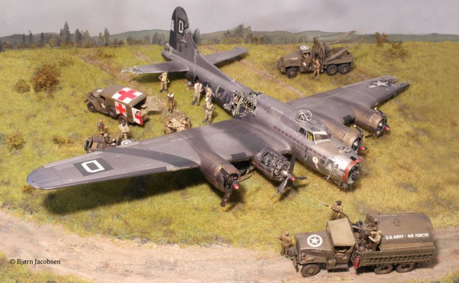 B17 crash landing 1944 Small 8