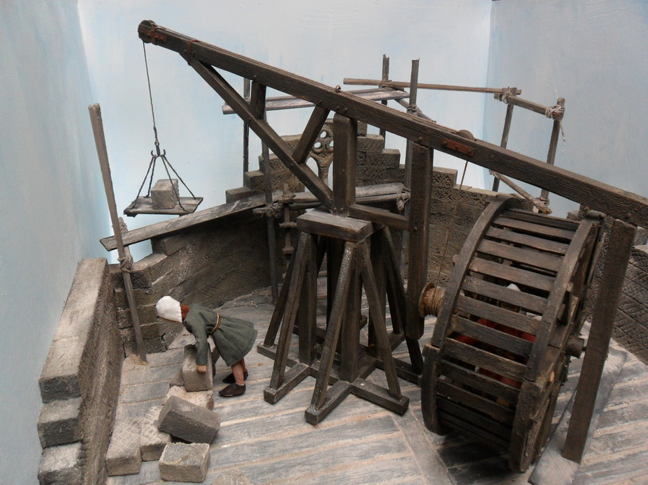 Medieval Treadmill Crane
