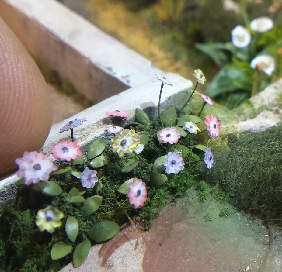 Creating Daisies in 1/35 scale