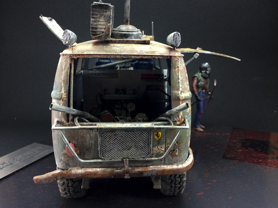 1/24 Volkswagen Van - Zombie Extermination Machine. Small 8
