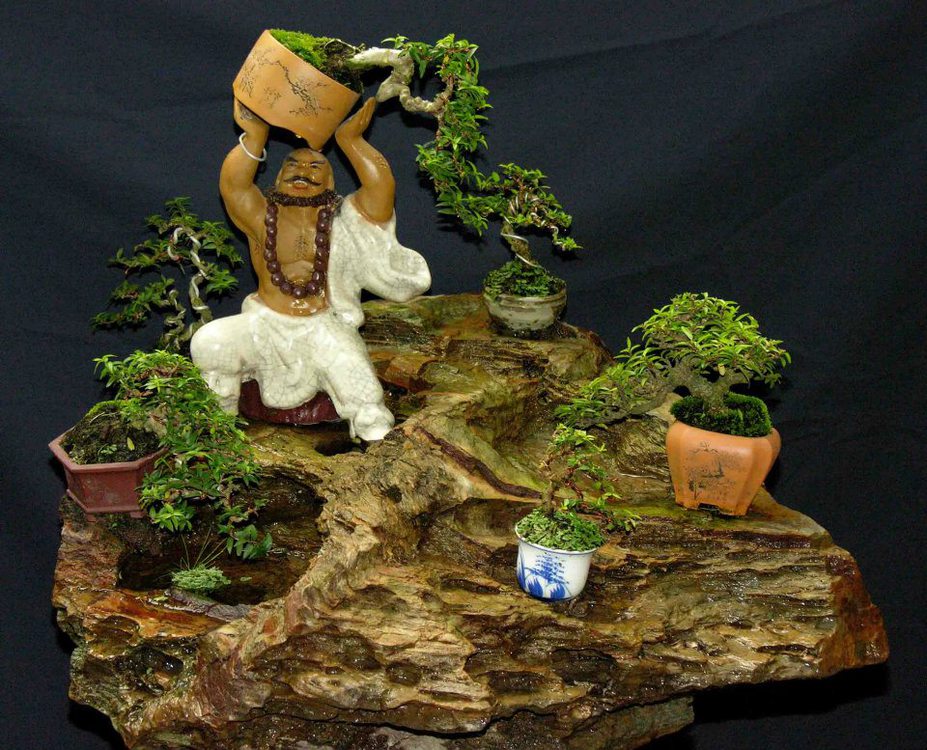 Miniature bonsai figure